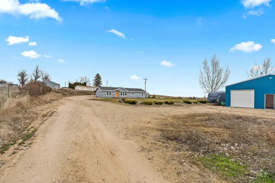 12944 Goodson Rd, Middleton, ID 83644 - Image #2