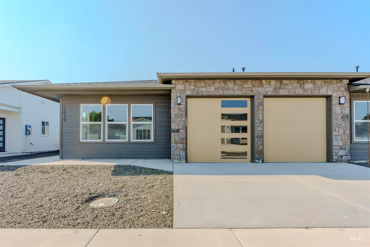 1214 Phillips Circle, Ontario, OR 97914 - #1