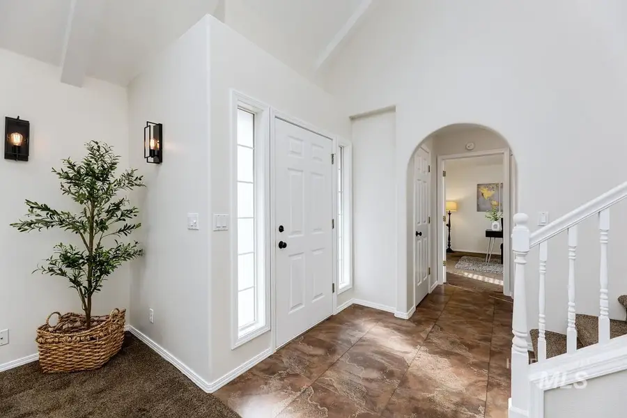 992 N Pinnacle, Eagle, ID 83616 - #3