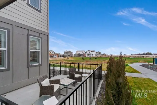 203 S Koyukuk Ln, Star, ID 83669