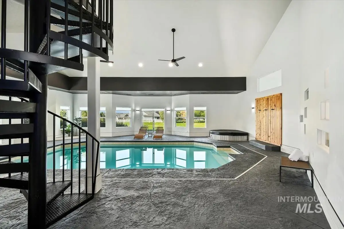 2095 N Meridian Rd, Eagle, ID 83616 - Image #1