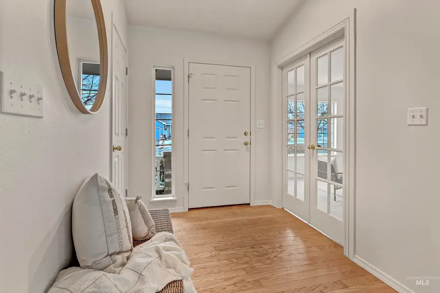 5562 S Impatiens Place, Boise, ID 83716 - Image #2