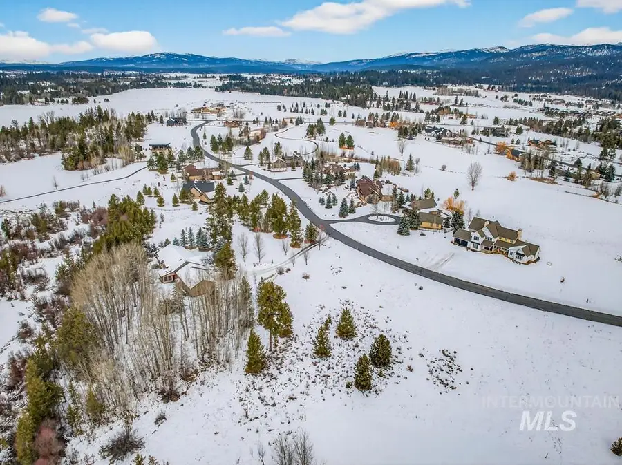 241 West Jug Road, McCall, ID 83638 - Image #3