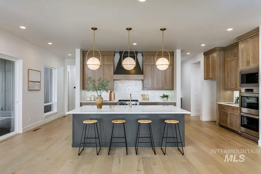 13646 N Spring Creek Way, Boise, ID 83714 - Image #3