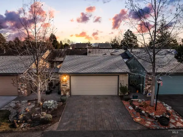 7225 W Cascade Dr, Boise, ID 83704