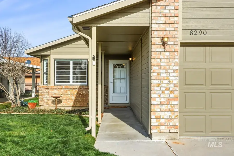 8290 W Clubhouse Ln., Garden City, ID 83714 - Image #2