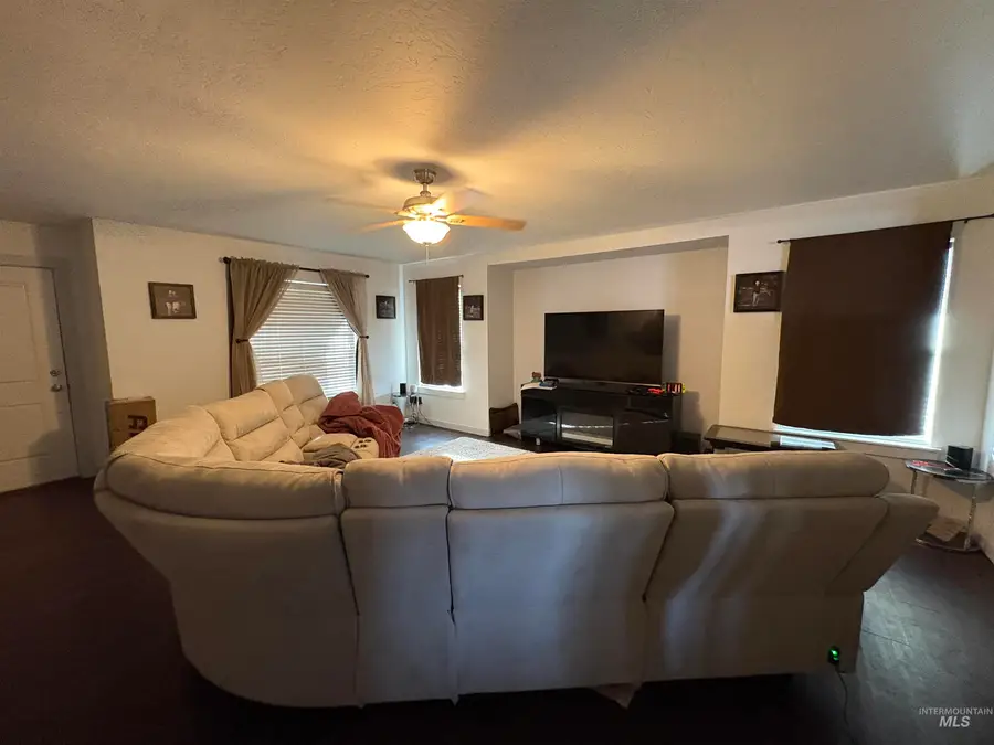 740 SW Miner St #SW Miner St, Mountain Home, ID 83647 - #2