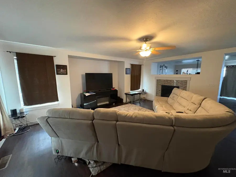 740 SW Miner St #SW Miner St, Mountain Home, ID 83647 - #3