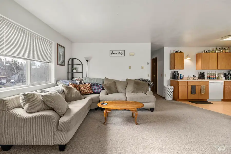 904 Vandal Dr. A-h, Moscow, ID 83843 - Image #3