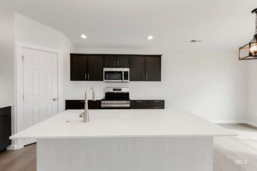 5432 S Bittercreek Ave, Meridian, ID 83642 - Image #3