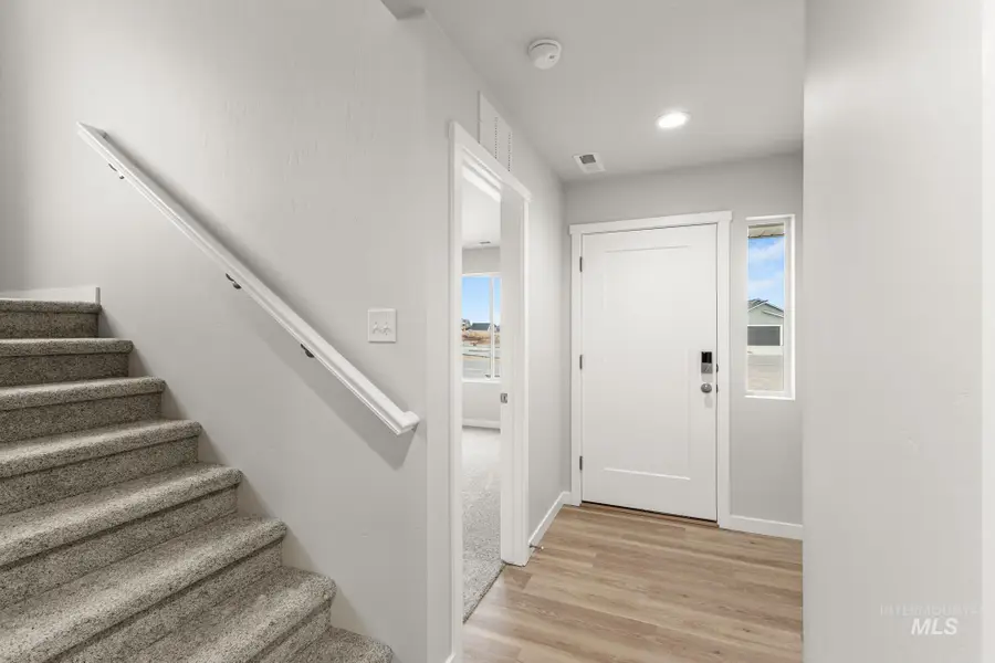 3395 E Red Maple Ct, Nampa, ID 83686 - #2