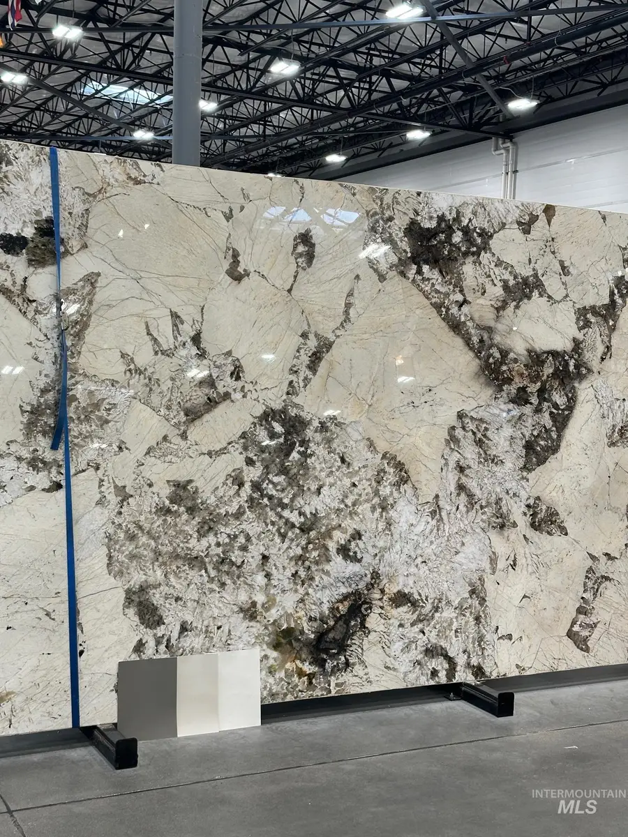 2165 N Palaestra Ave, Eagle, ID 83616 - Image #3