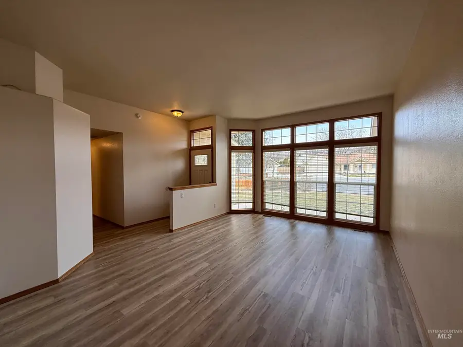 6169 N Portsmouth, Boise, ID 83714 - Image #3