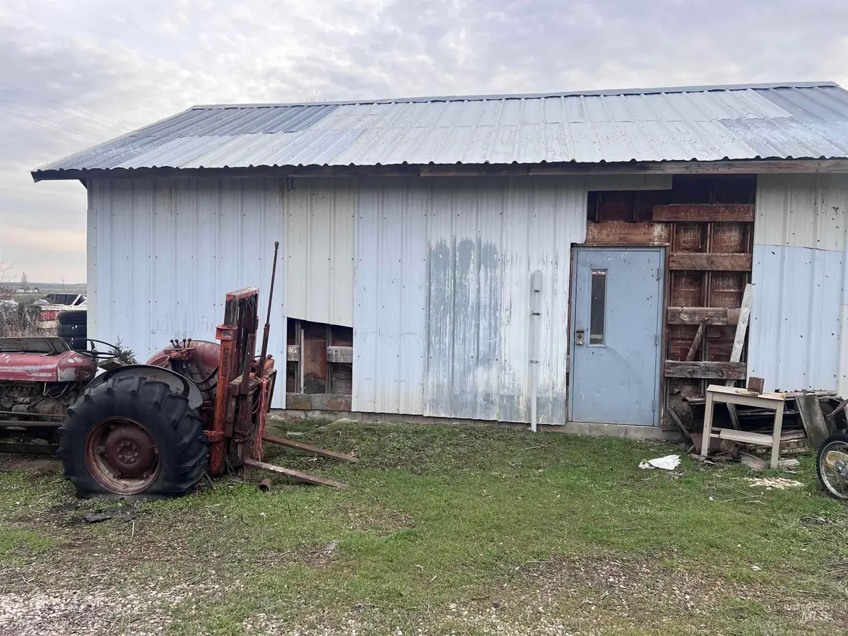 3967 Sand Hollow Rd, New Plymouth, ID 83655 - Image #1