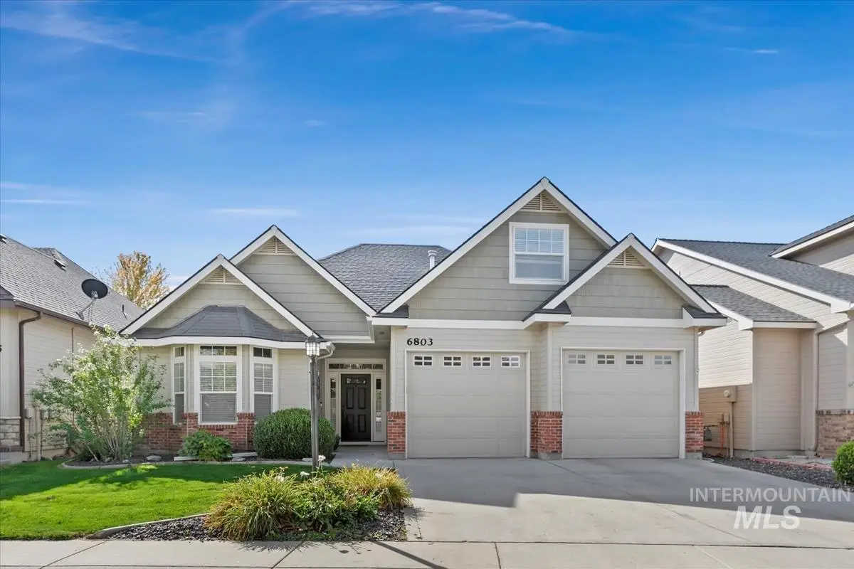 6803 E Greens Dr, Nampa, ID 83687 - #1