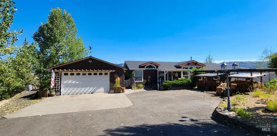 831 Crest Drive, Kamiah, ID 83536 - #2