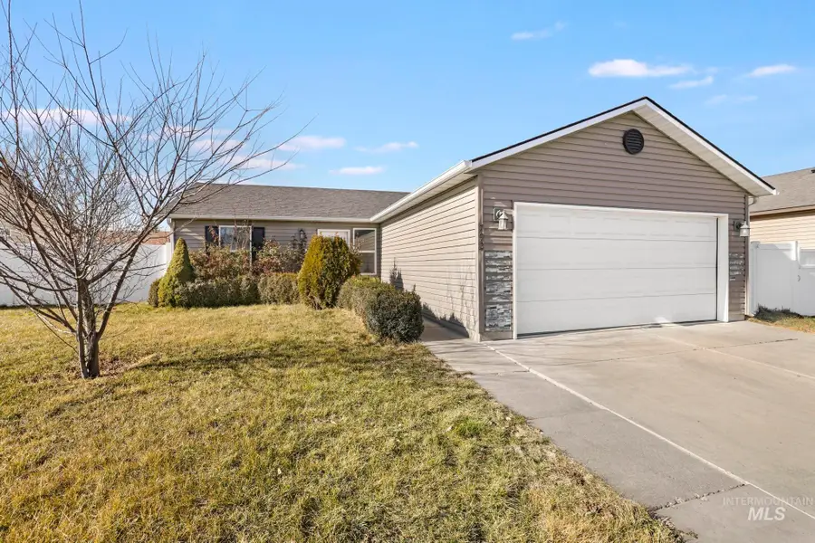 792 Birchwood Rd, Twin Falls, ID 83301 - Image #2