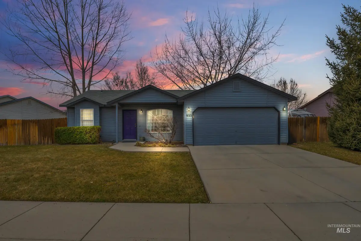 933 N Sluice Way, Kuna, ID 83634 - #1