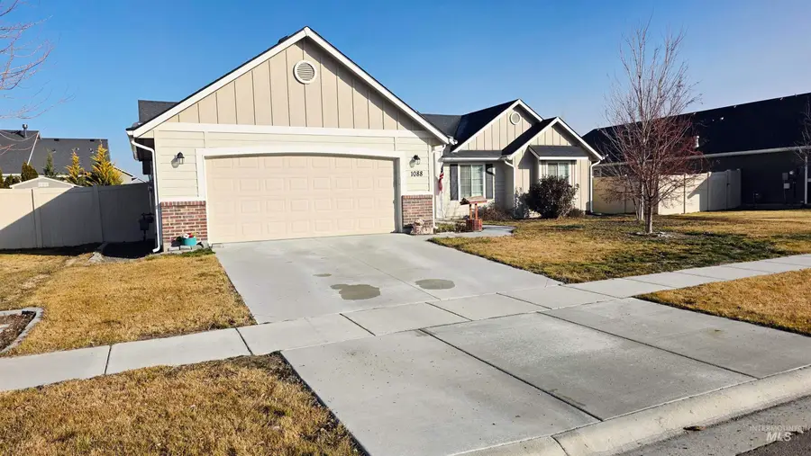 1088 E Rose Island St, Nampa, ID 83686 - Image #2