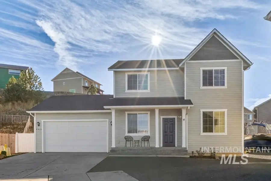 2415 White, Moscow, ID 83843 - #1