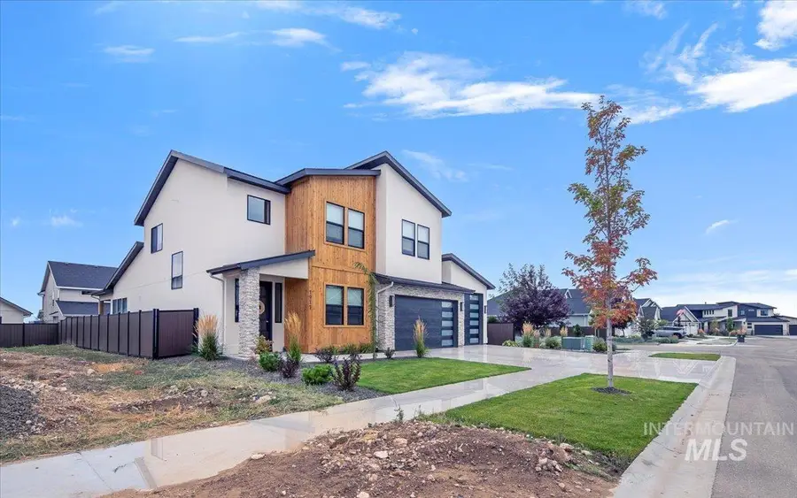 1911 E Mainacht St, Meridian, ID 83642 - #3