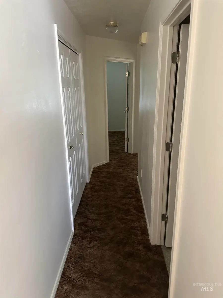 2140 Elizabeth Blvd Bldg 6, Twin Falls, ID 83301 - Image #2