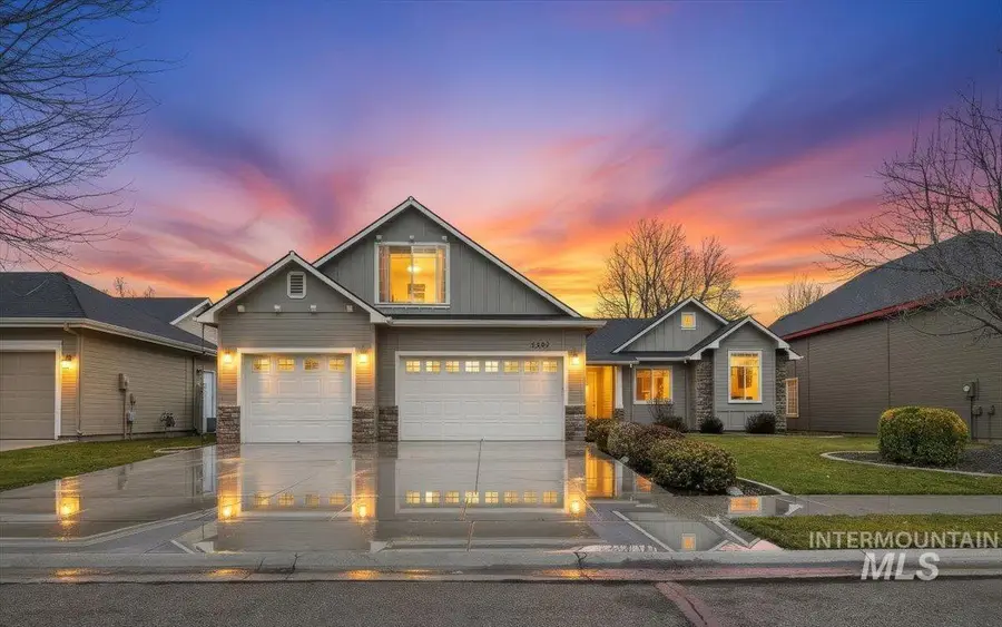 5282 N Schumann Ave, Meridian, ID 83646 - #2