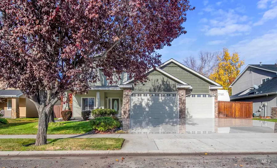 2326 W Grand Teton Dr, Meridian, ID 83646 - #2