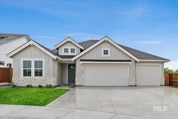 7347 Powell Pl, Eagle, ID 83629