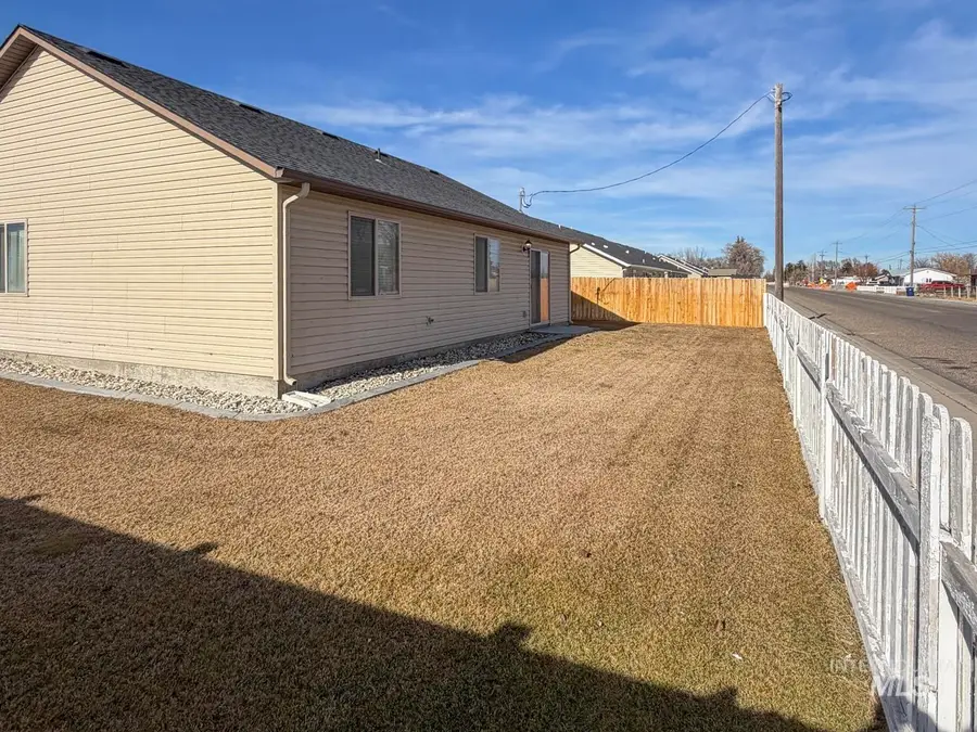 702 Emerald, Rupert, ID 83350 - #2