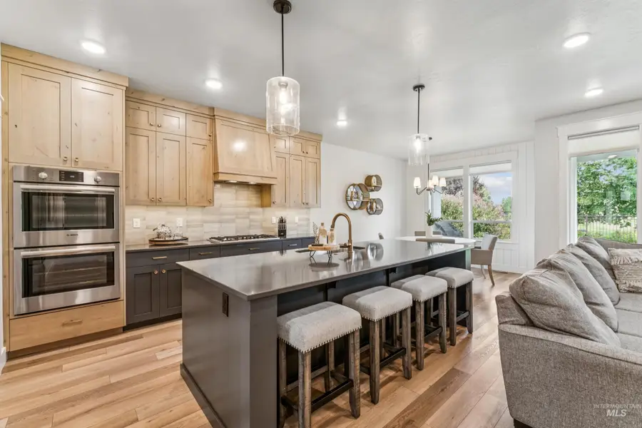 506 S Steephead Lane, Eagle, ID 83616 - Image #3