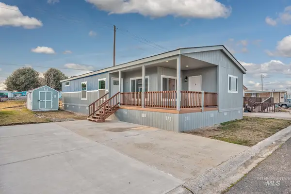 2750 Alden Rd #8, Fruitland, ID 83619