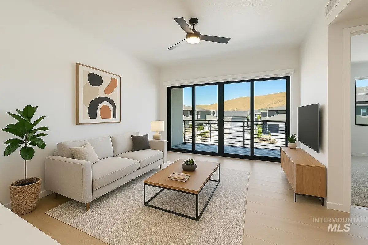 4430 E Haystack St #204, Boise, ID 83716 - #1