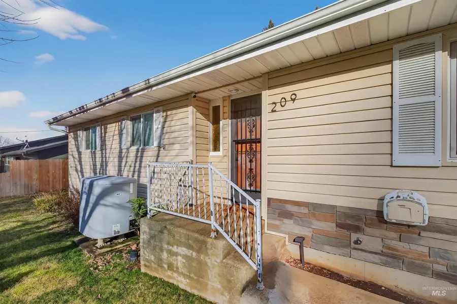 209 Walnut Dr, Potlatch, ID 83855 - #2