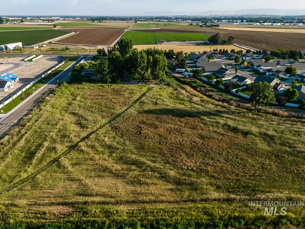 11476 Linden Rd, Caldwell, ID 83605 - #1