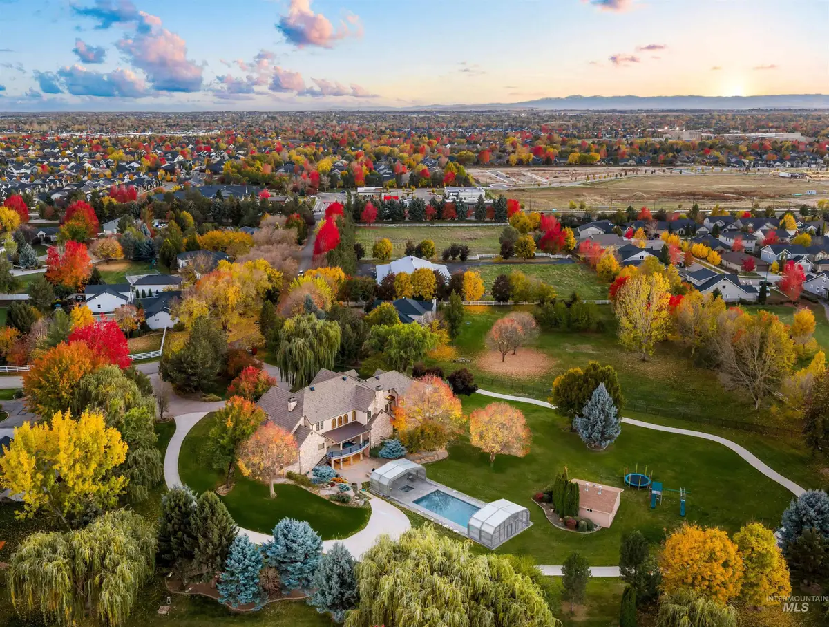 6673 N Fox Run Ave, Meridian, ID 83646 - #1