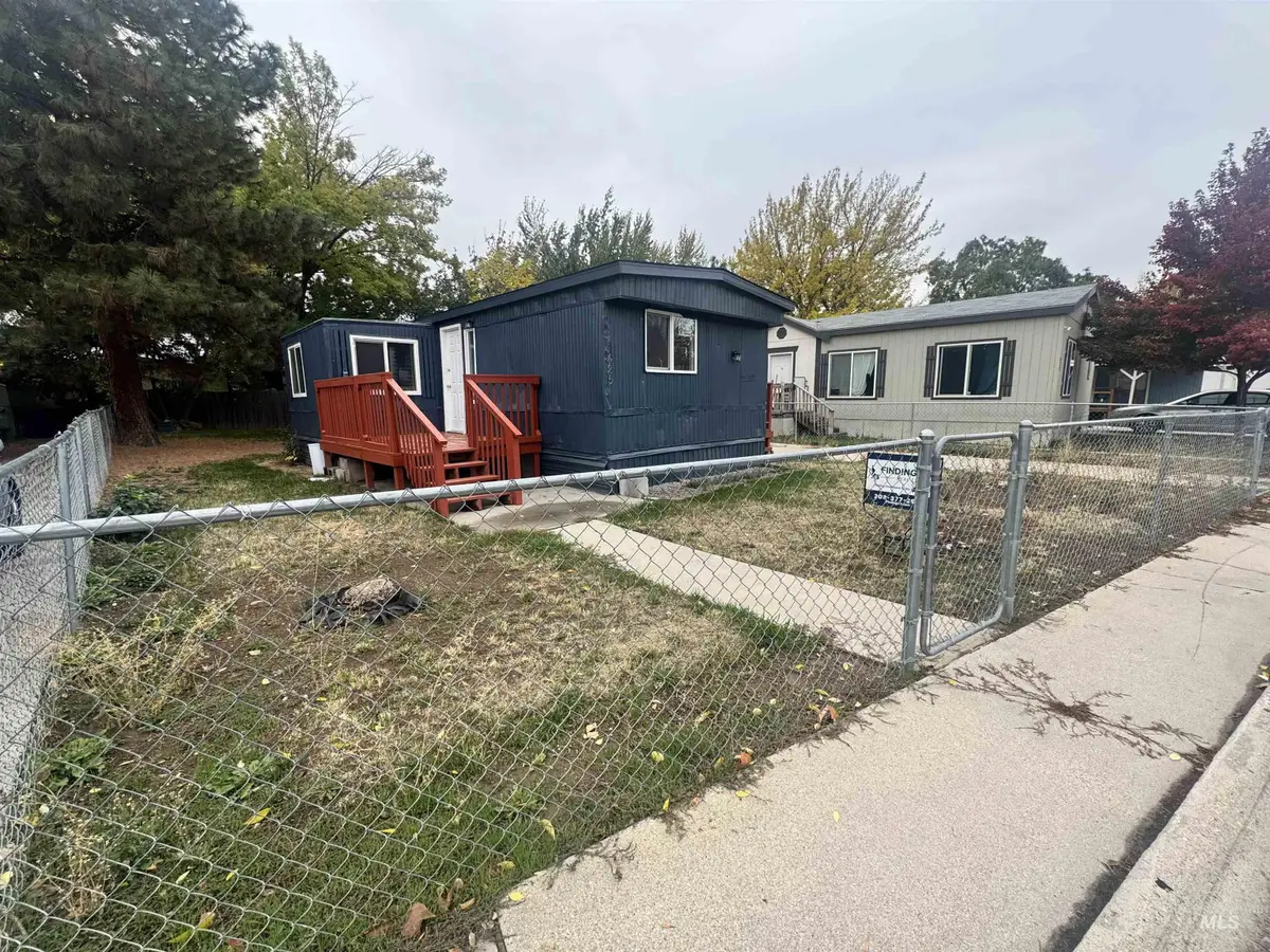 425 Mesquite, Boise, ID 83616 - #1