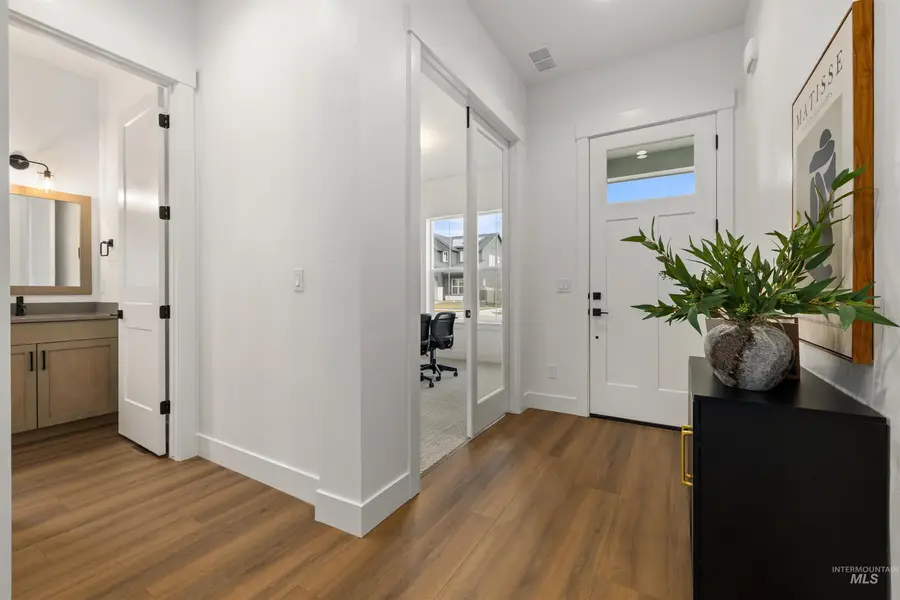 611 N Hiltonhead Way, Eagle, ID 83616 - Image #3