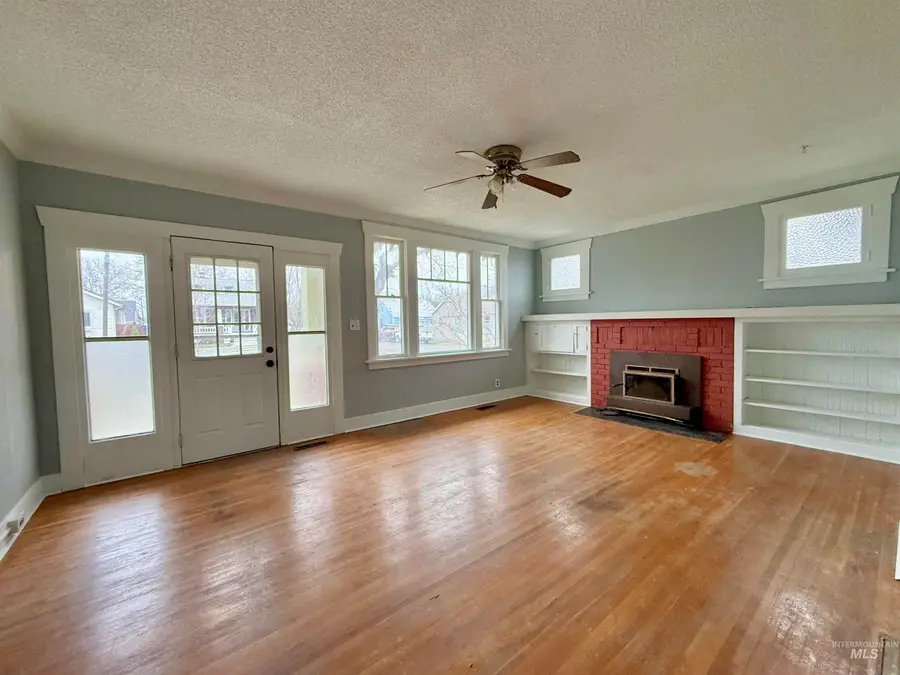 1120 9th St, Lewiston, ID 83501 - #2