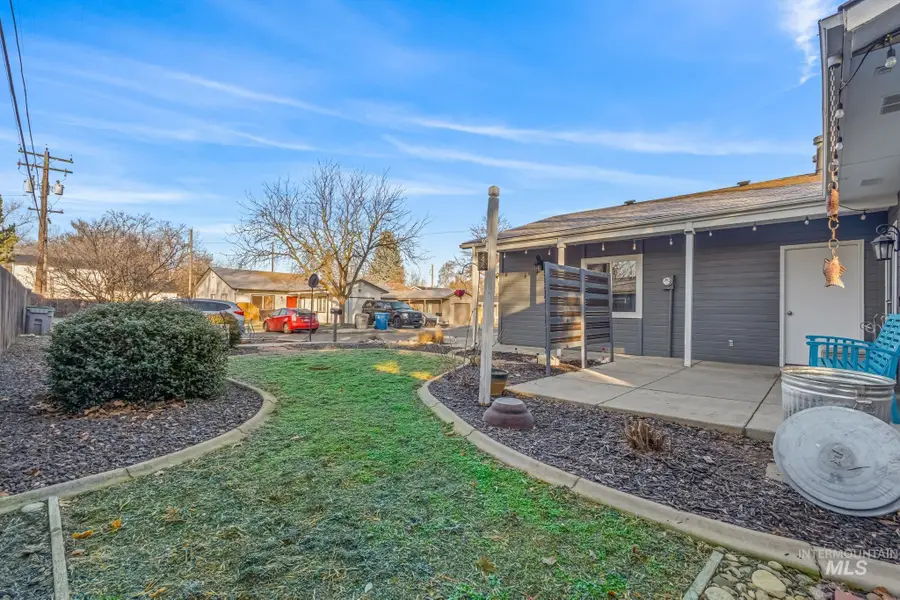 2750 N Macondray Ln, Boise, ID 83707 - #3