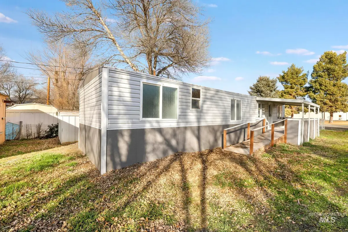 150 E Orchard, Hagerman, ID 83332 - #1