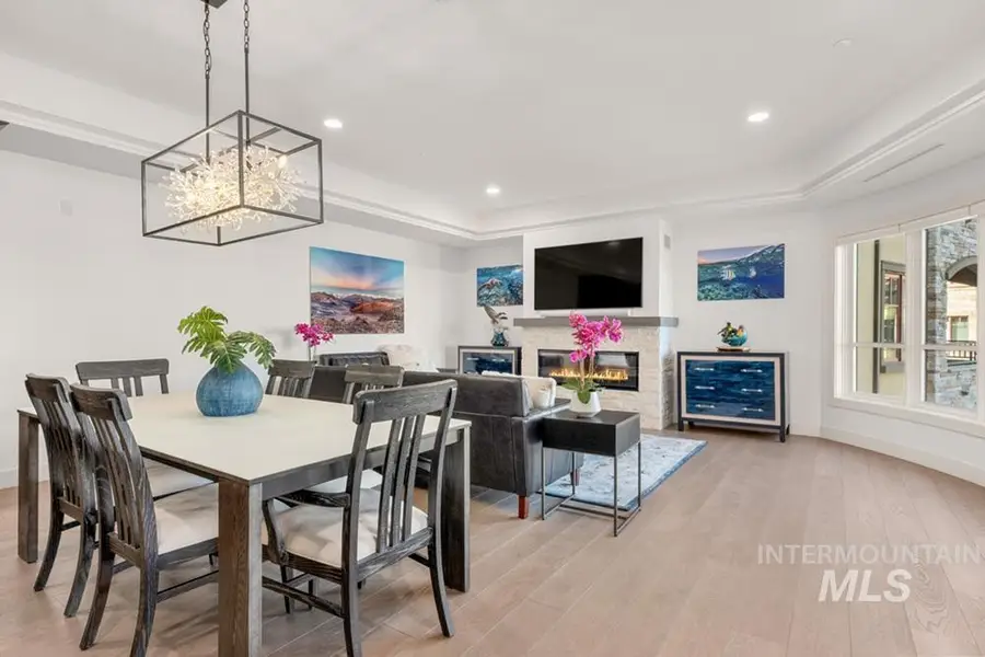 2967 W Crescent Rim Dr #Apt 207, Boise, ID 83706 - Image #2