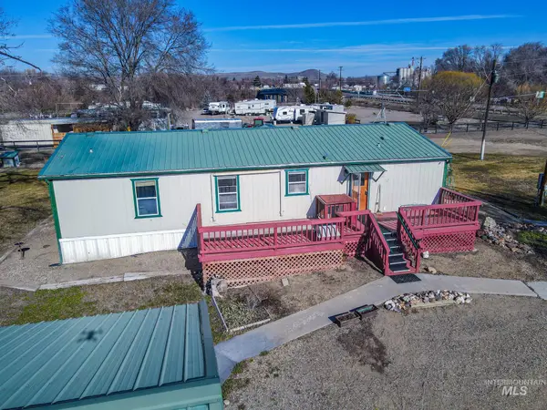 5589 Spur 95 Hwy, Ontario, OR 97914