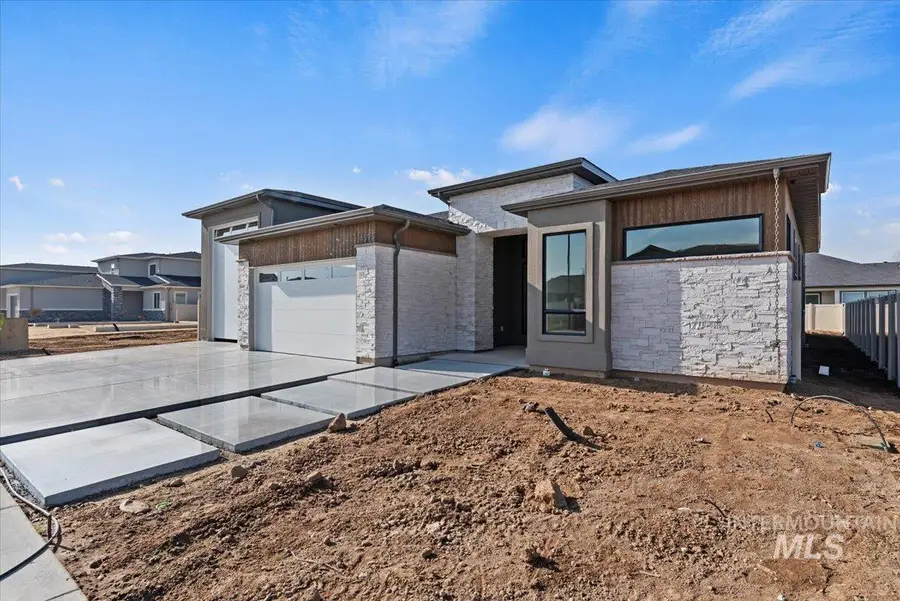 4595 N Arches Ave, Meridian, ID 83646 - Image #3