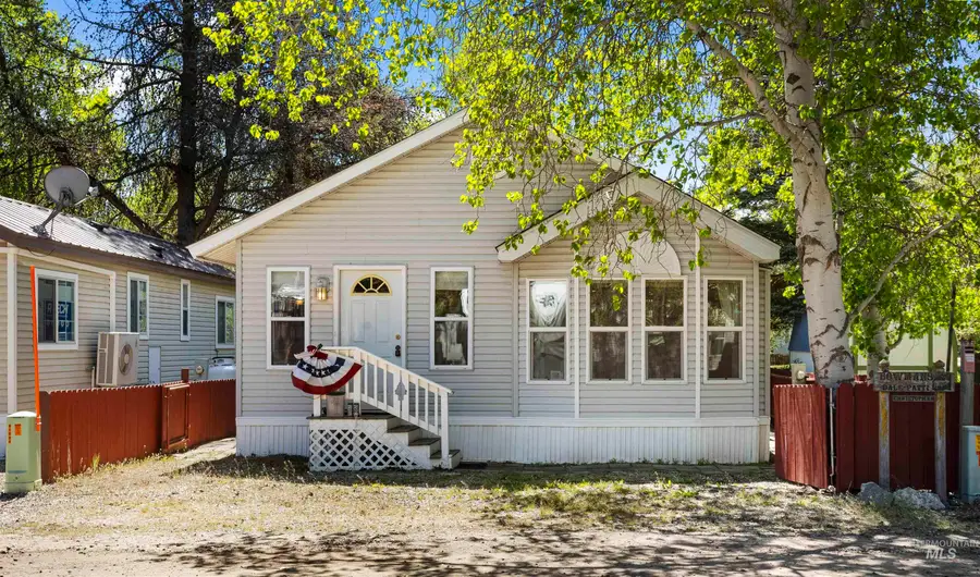 514 E13/14 Sawyer St. #E13/14, Cascade, ID 83611 - #2