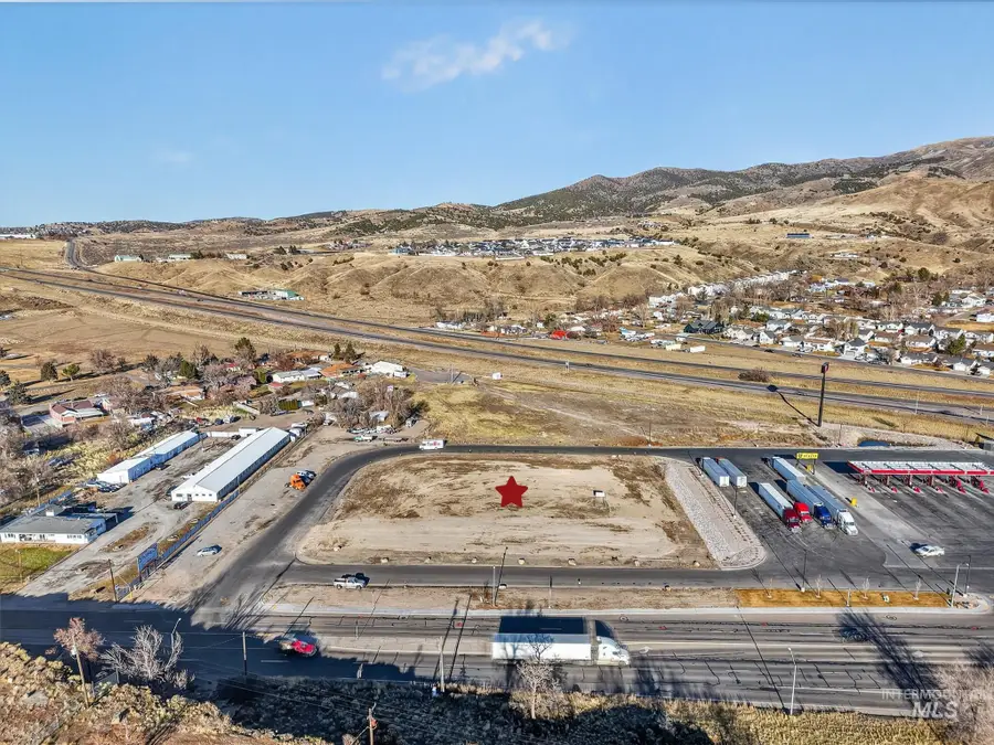 3300 S 5th Ave., Pocatello, ID 83204 - #3