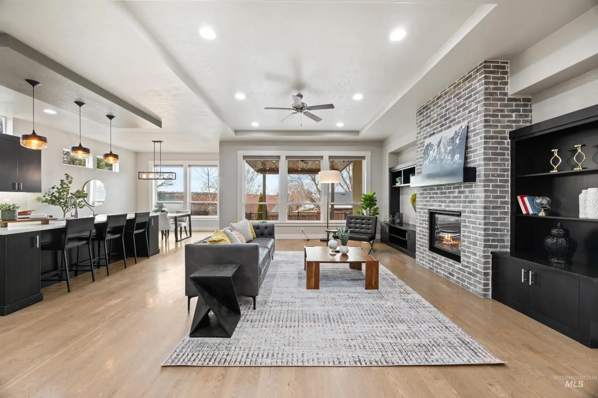 4775 S Spotted Horse Ave, Boise, ID 83716 - #1