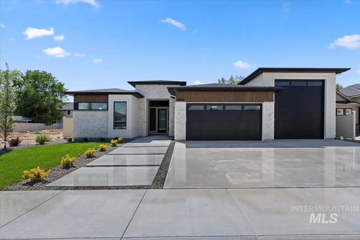 4643 N Mckinley Park Ave, Meridian, ID 83646 - #1