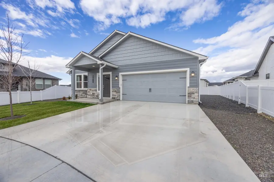 2588 E Mcintosh Ct, Emmett, ID 83617 - #3