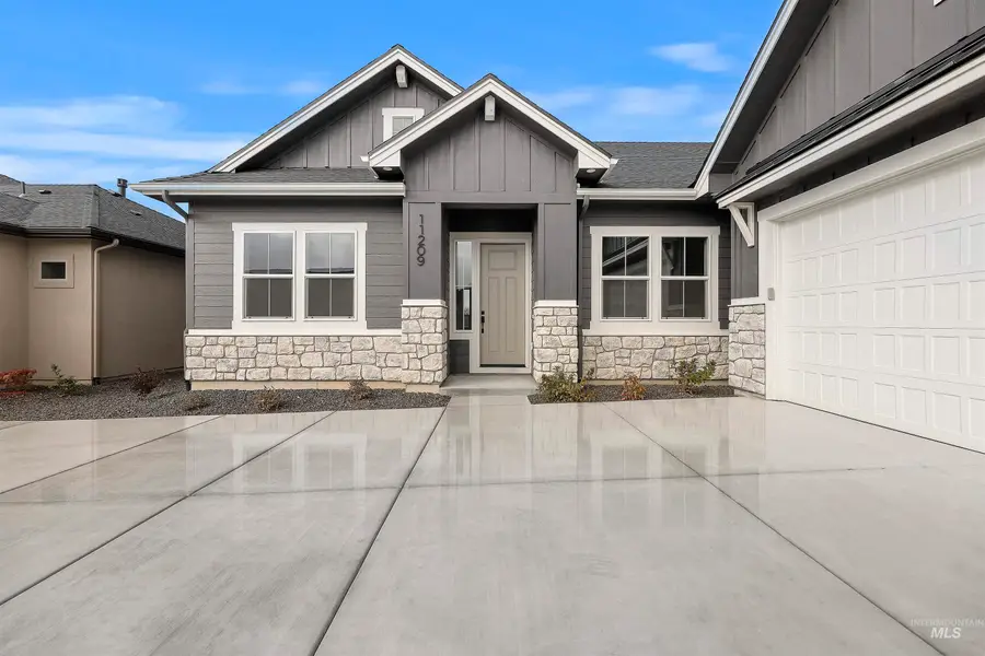 11209 S Corballis Ln., Kuna, ID 83634 - #2